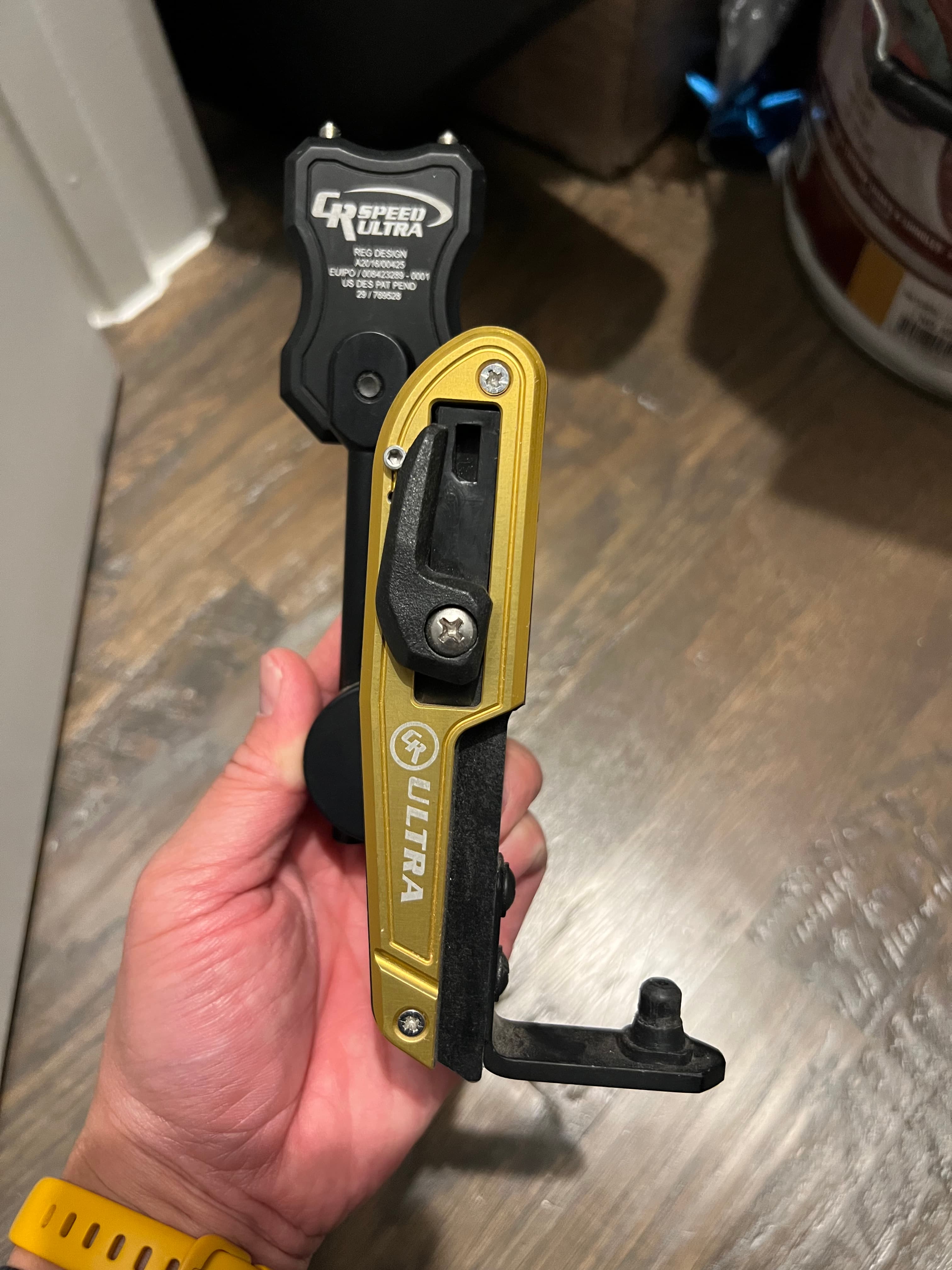 CR Speed Ultra Fully Loaded Holster and Hanger - Gold/Black - Photo 1